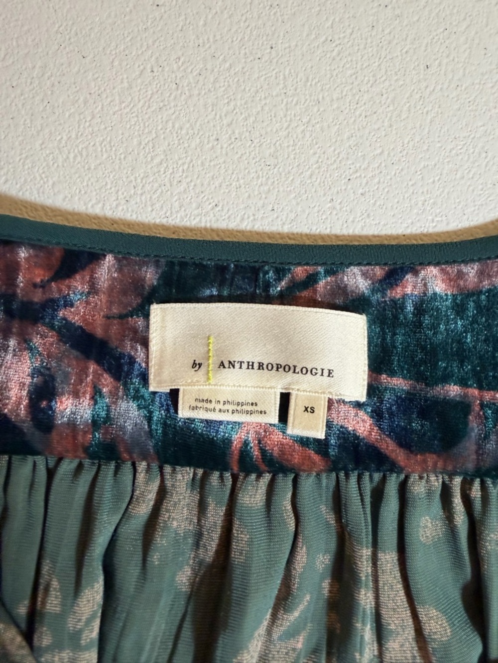 Anthropologie Velvet Floral Blouse – Boho Romantic Top, Teal With Pink, Shiny - Picture 7 of 8